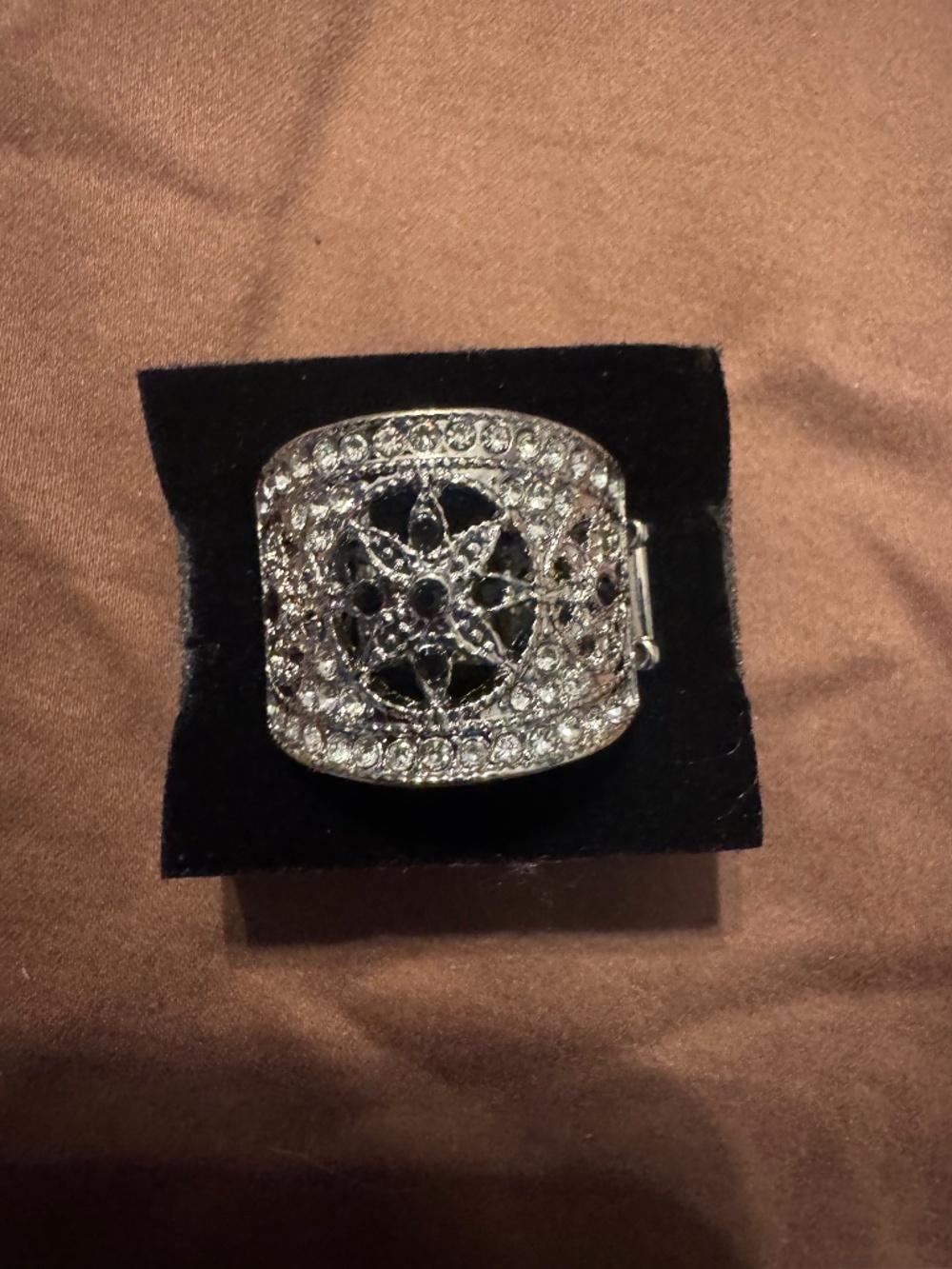 Paparazzi stretch ring - Picture 1 of 1